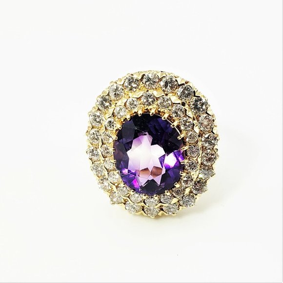 14 Karat Yellow Gold Amethyst and Diamond Ring - Picture 2 of 8